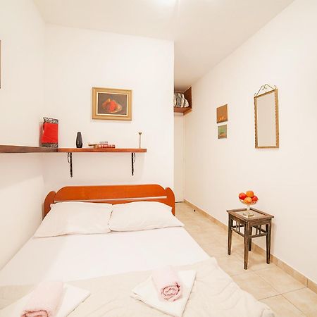 Guest House Amfora Budva Exterior photo