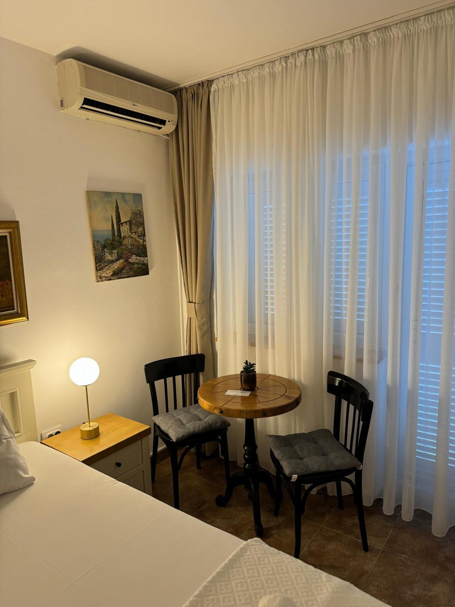 Guest House Amfora Budva Exterior photo