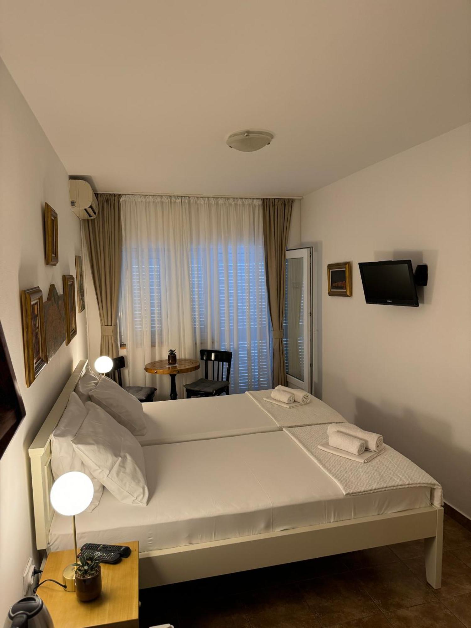 Guest House Amfora Budva Exterior photo