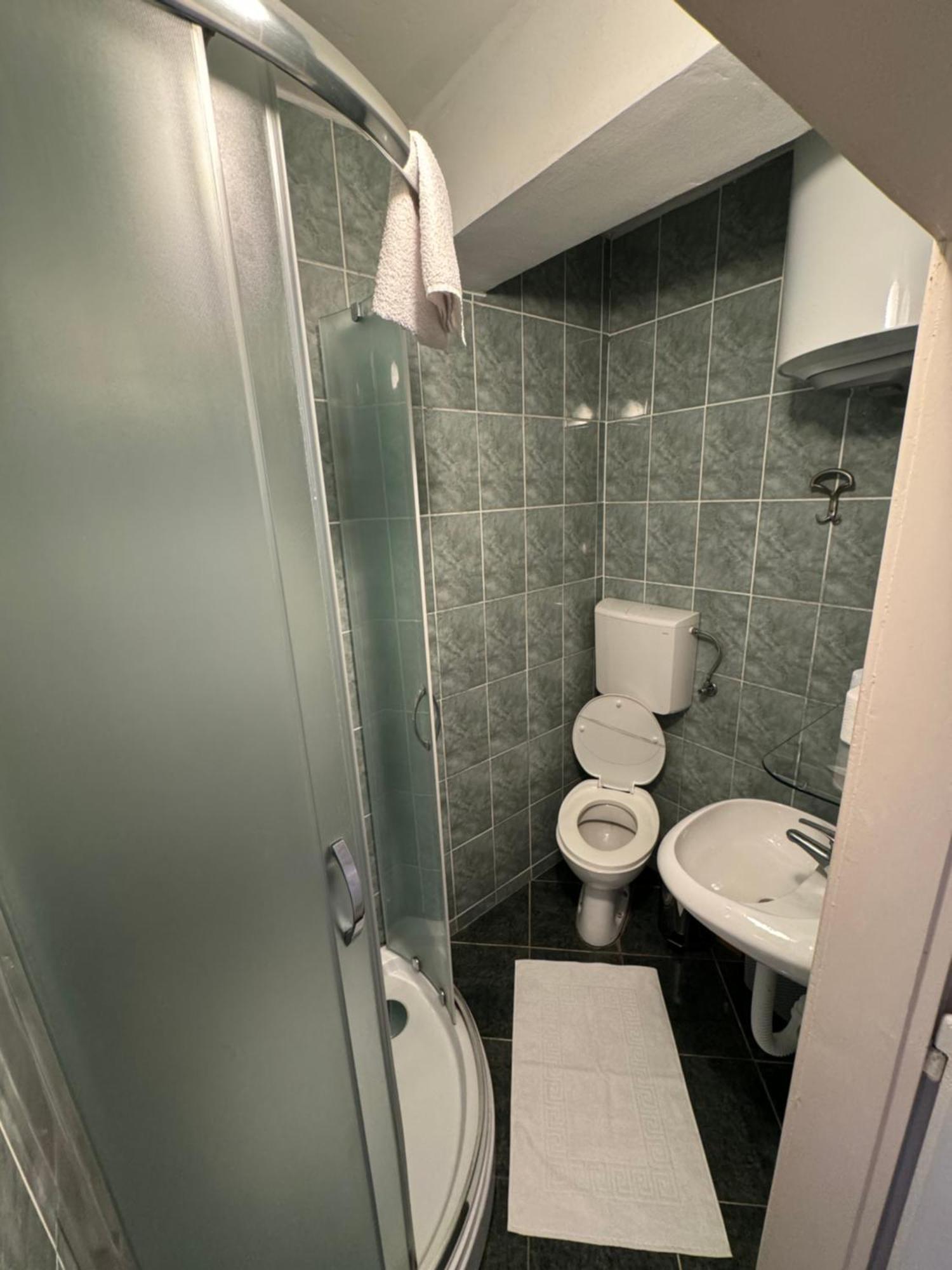 Guest House Amfora Budva Exterior photo